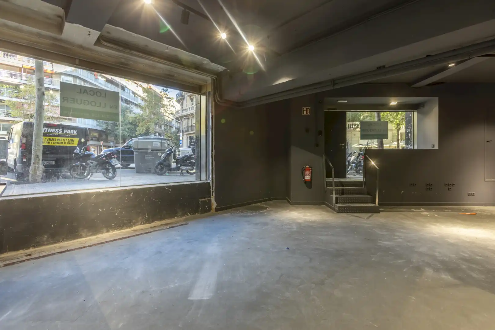 Local de alquiler en Carrer de Casanova, 163, L'Antiga Esquerra de l'Eixample