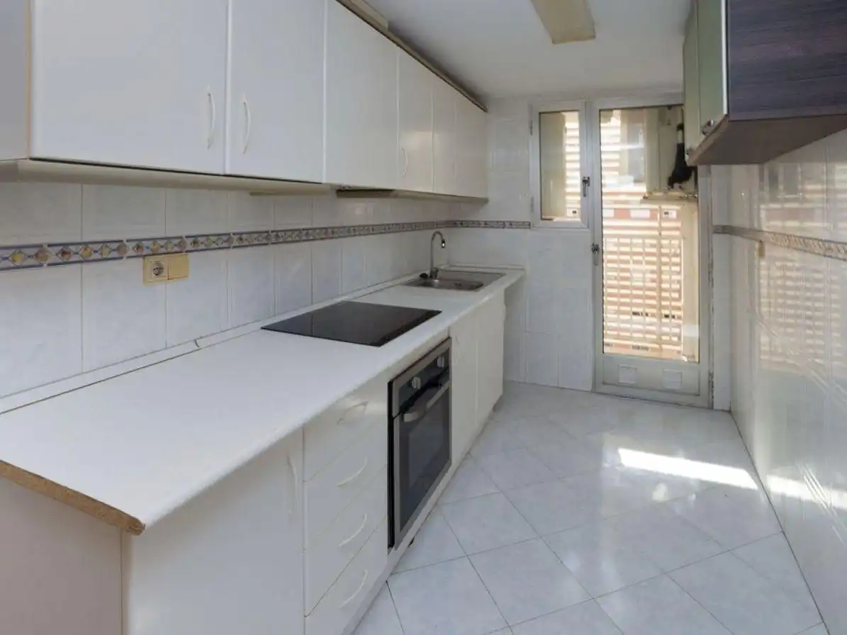 Flat with pool for sale in Calle Médico Vicente Reyes, imagen 12