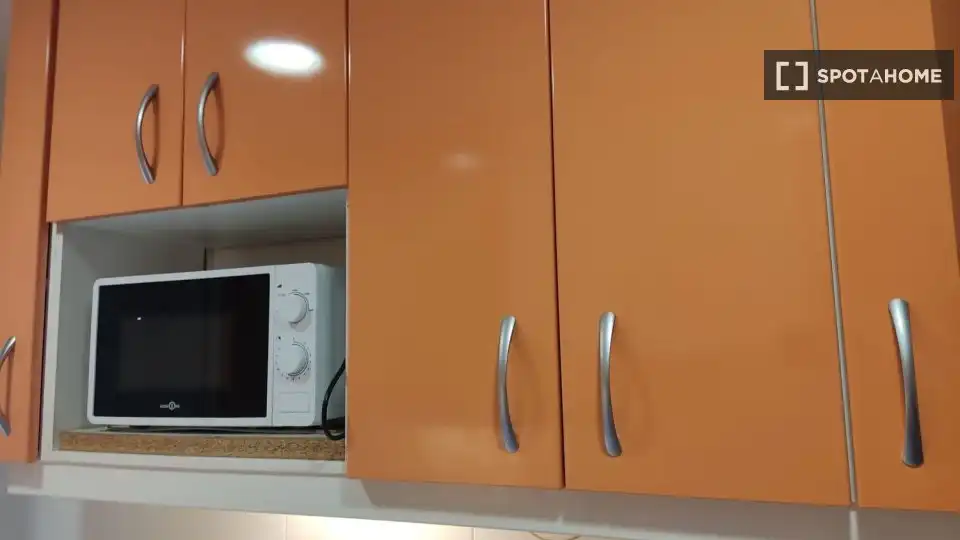 Kitchen of Flat for rent in Madrid  with Air Conditioner, Heating and Furnished