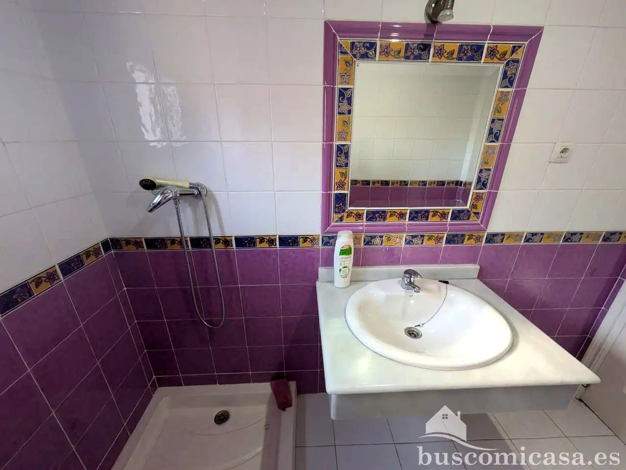 Baño de Local de alquiler en Linares con Aire acondicionado
