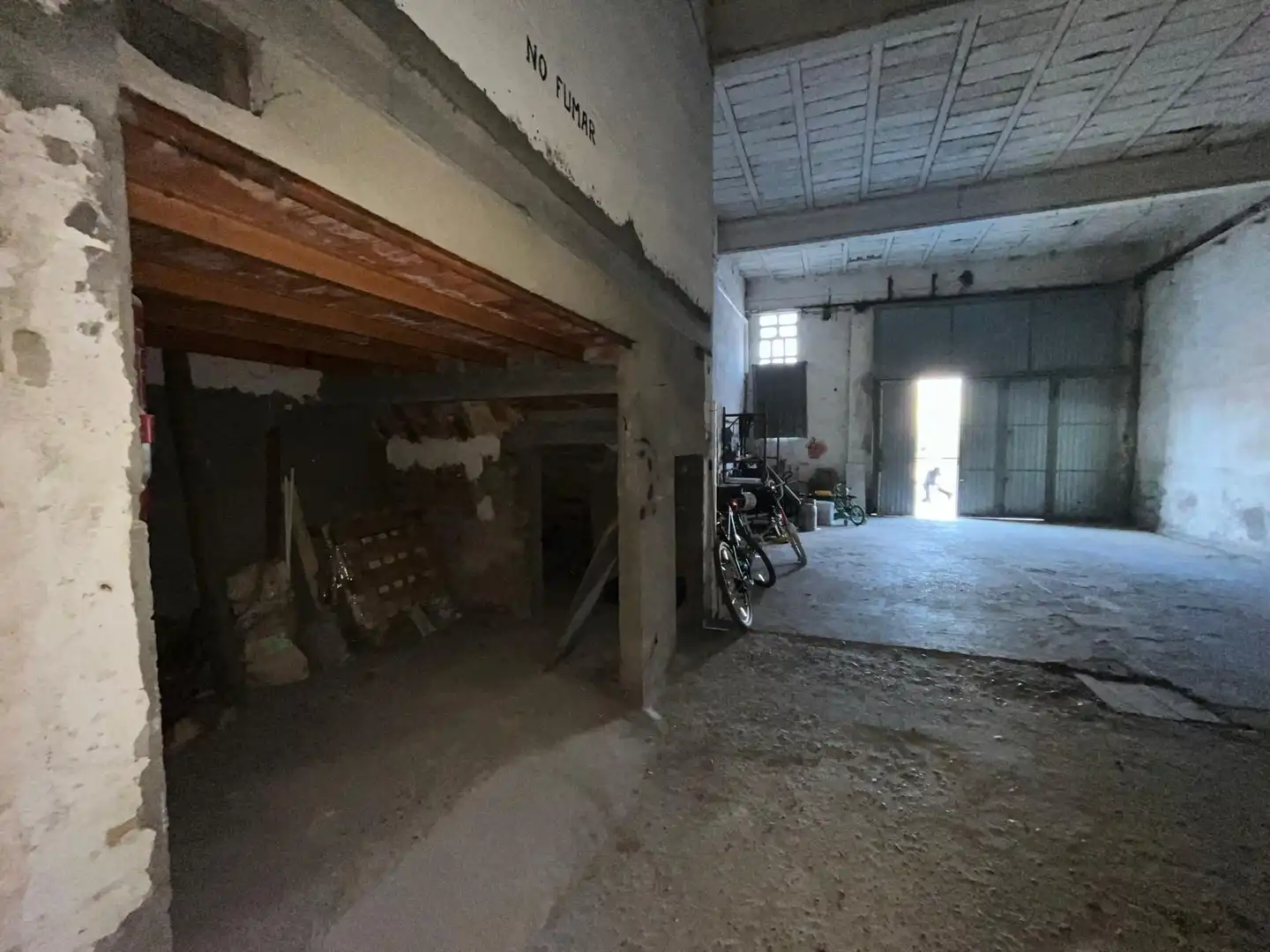 Local comercial en venda a Monzón, imagen 3