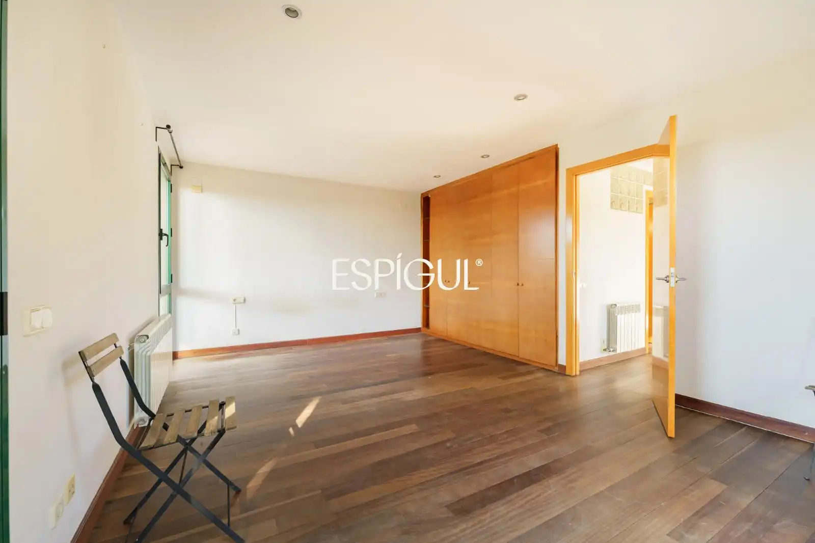 Bedroom of Detached homes for sale in Premià de Dalt, Barcelona