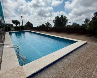 Swimming pool of Flat to rent in Gavà  with Furnished, Washing machine and TV