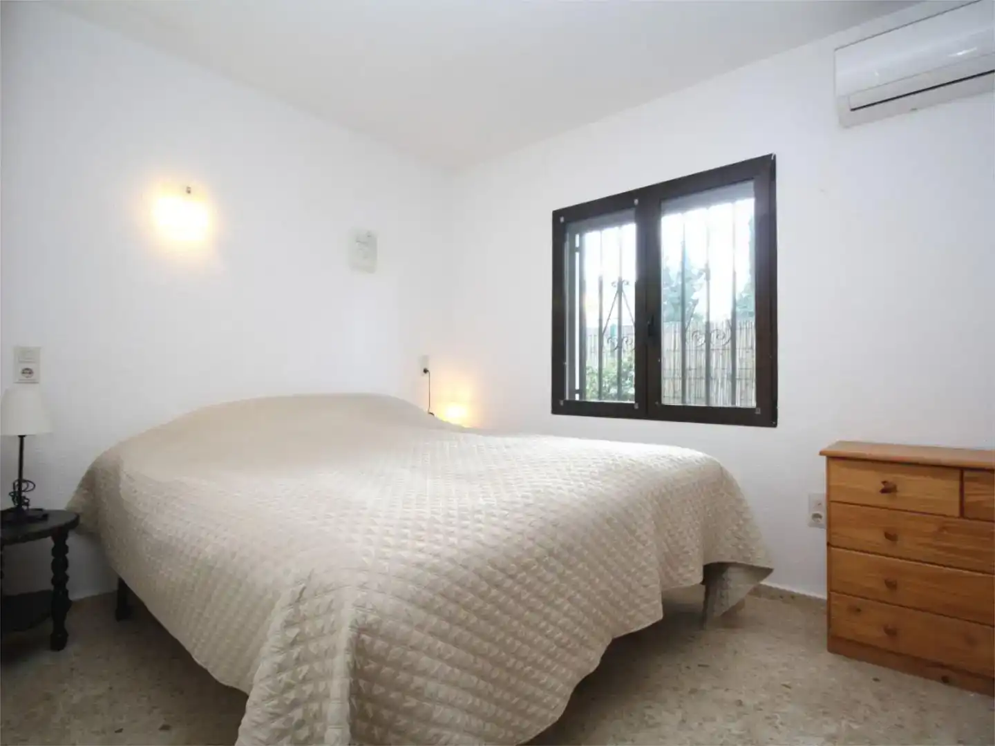 Dormitori de Casa o xalet en venda en Els Poblets amb Aire condicionat i Piscina
