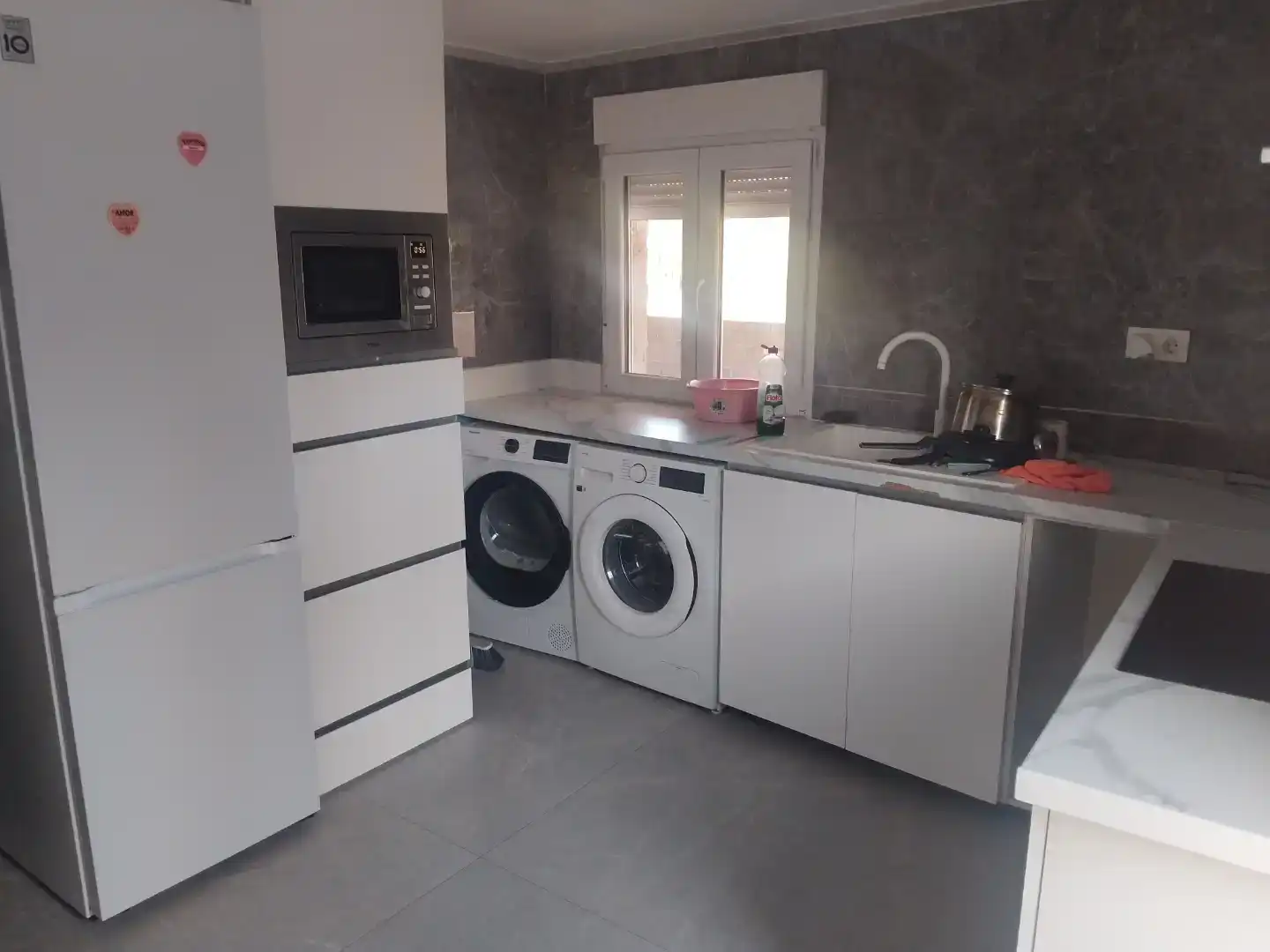 Cocina de Casa o chalet de alquiler en Montroi / Montroy con Jardín privado, Piscina y Amueblado
