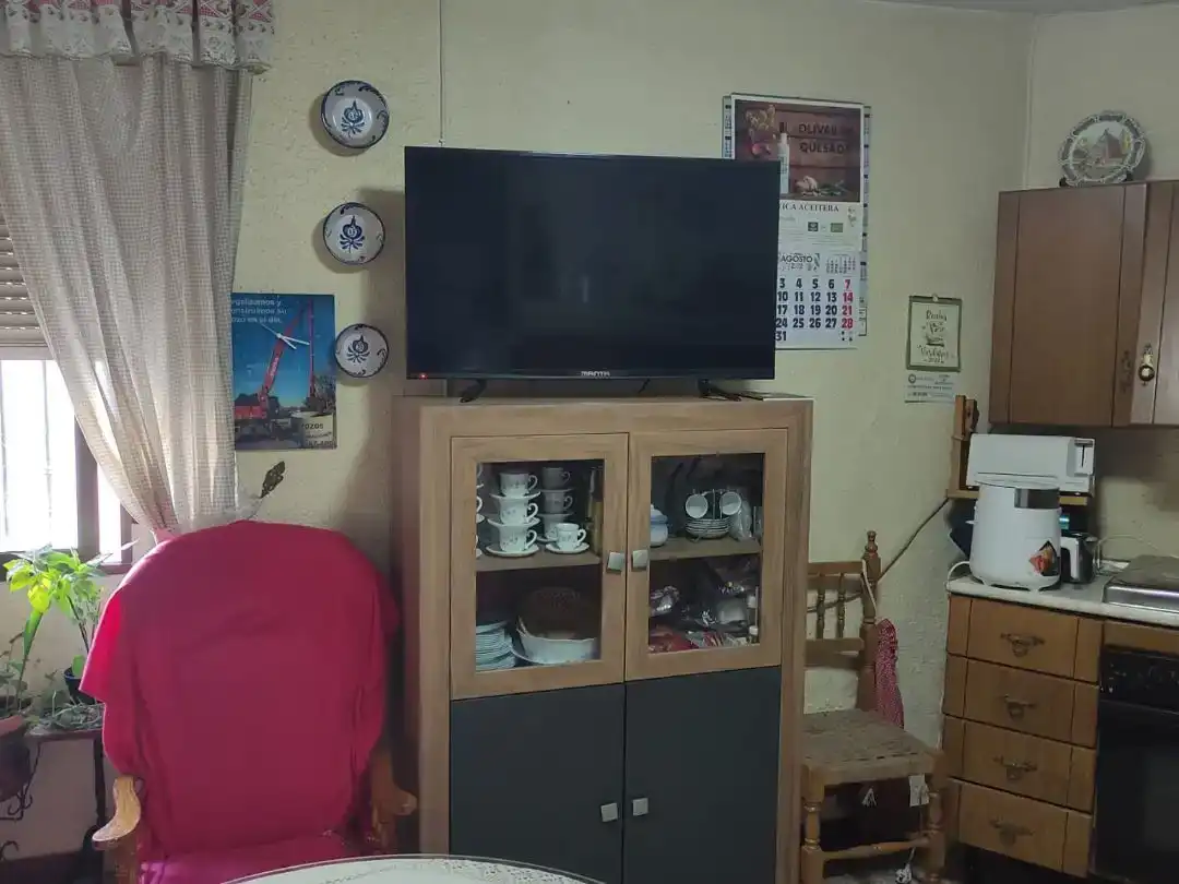 Sala d'estar de Planta baixa en venda en Quesada amb Moblat