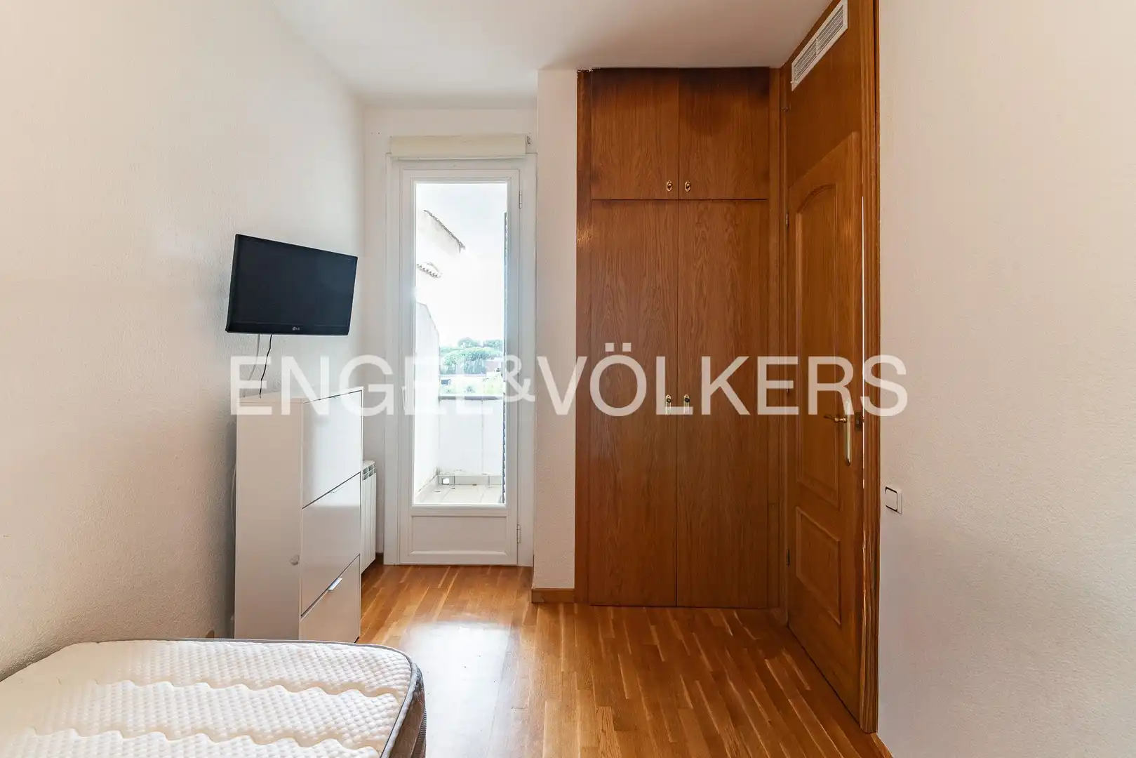 Schlafzimmer von Wohnung zum Verkauf in Sant Vicenç de Montalt mit Heizung, Terrasse und Balkon