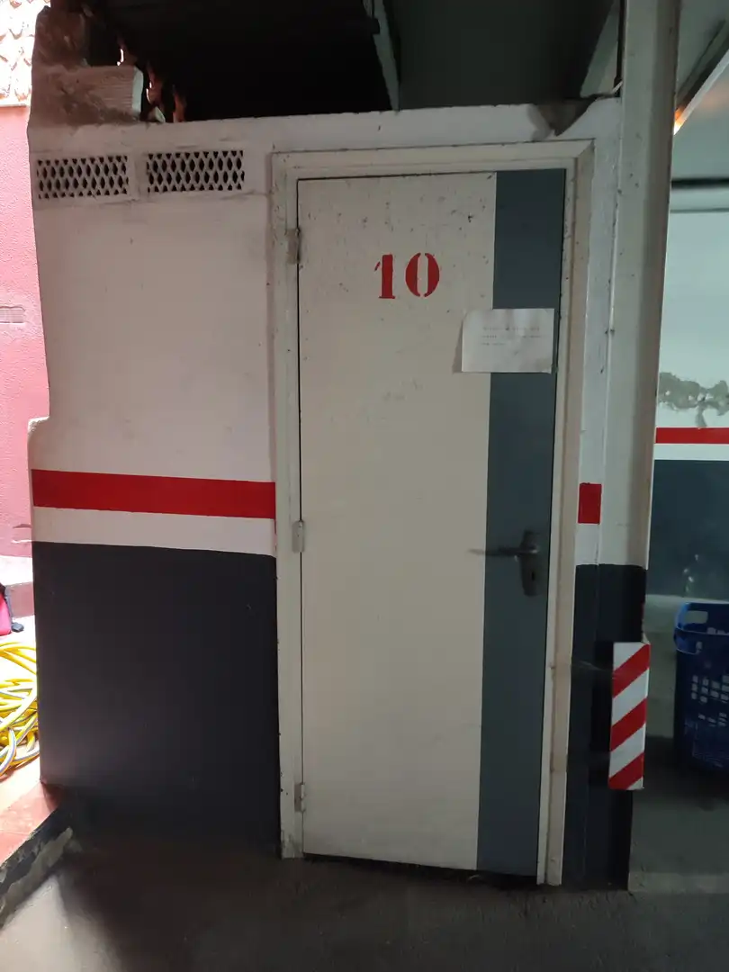 Individuel à vendre à Carrer del Pintor Gimeno 7, imagen 5