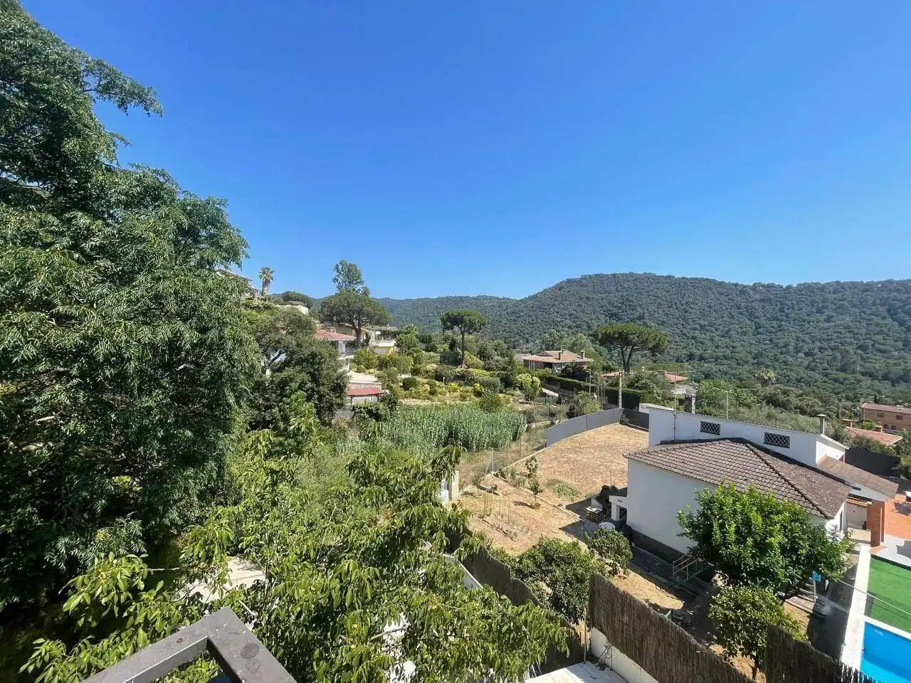 Vista exterior de Casa o chalet en venta en Vilanova del Vallès con Jardín privado