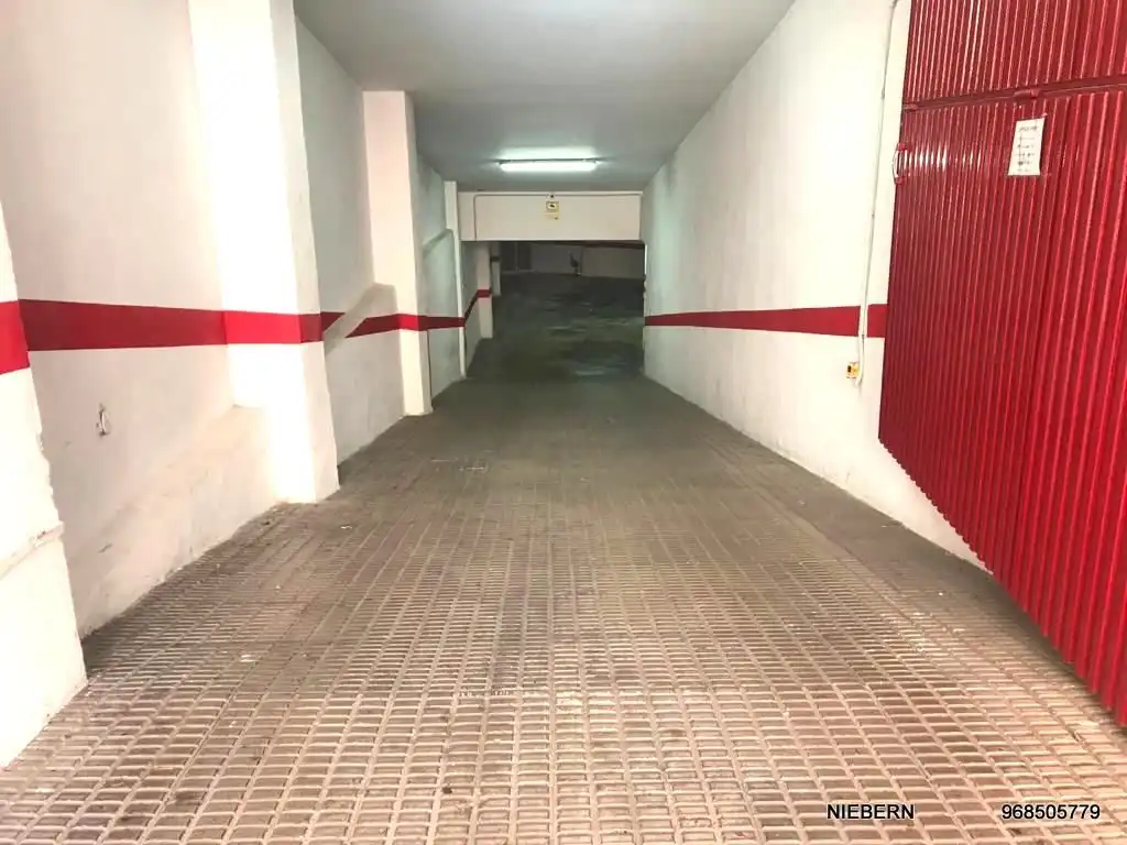 Parkplatz von Wohnung zur Miete in Cartagena mit Klimaanlage, Möbliert und Ofen