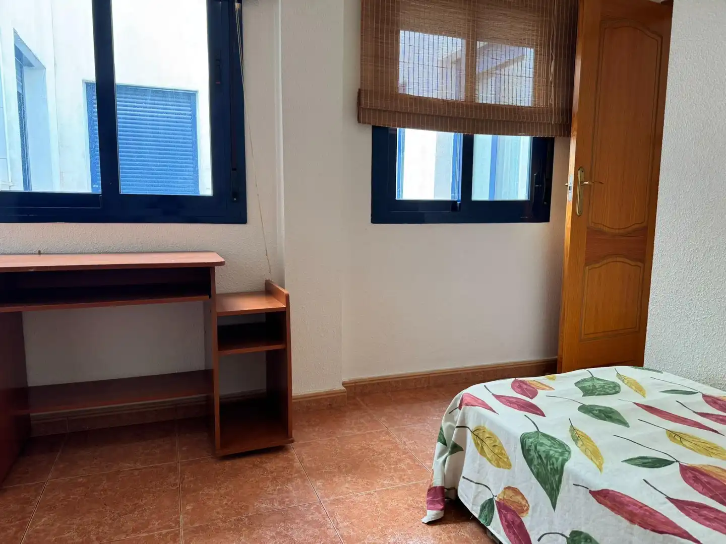 Habitación de Piso en venta en La Nucia con Terraza y Piscina comunitaria