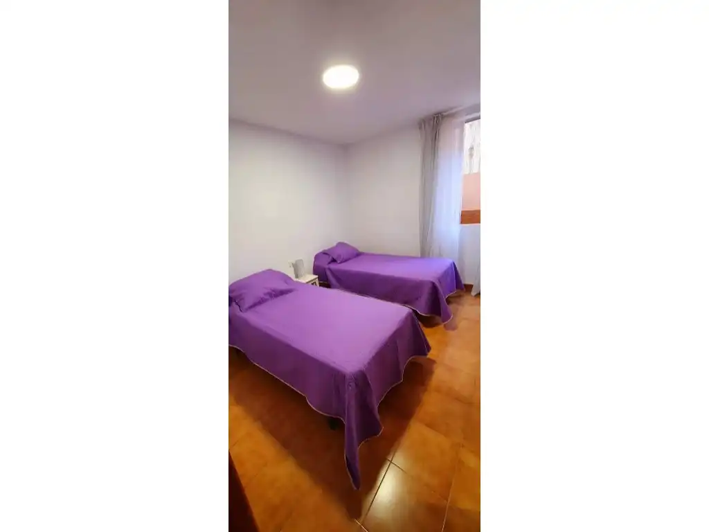 Habitación de Piso en venta en El Rosario con Terraza y Piscina
