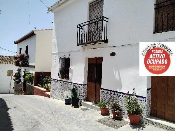 Adossat en venda a Almogía