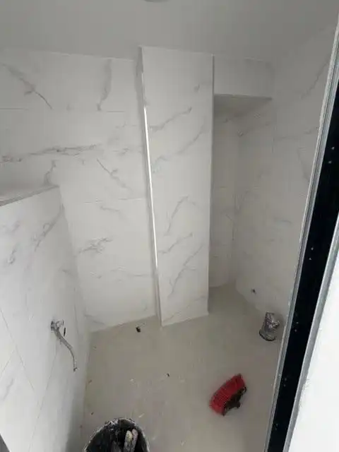 Bathroom of Office for sale in Nerja