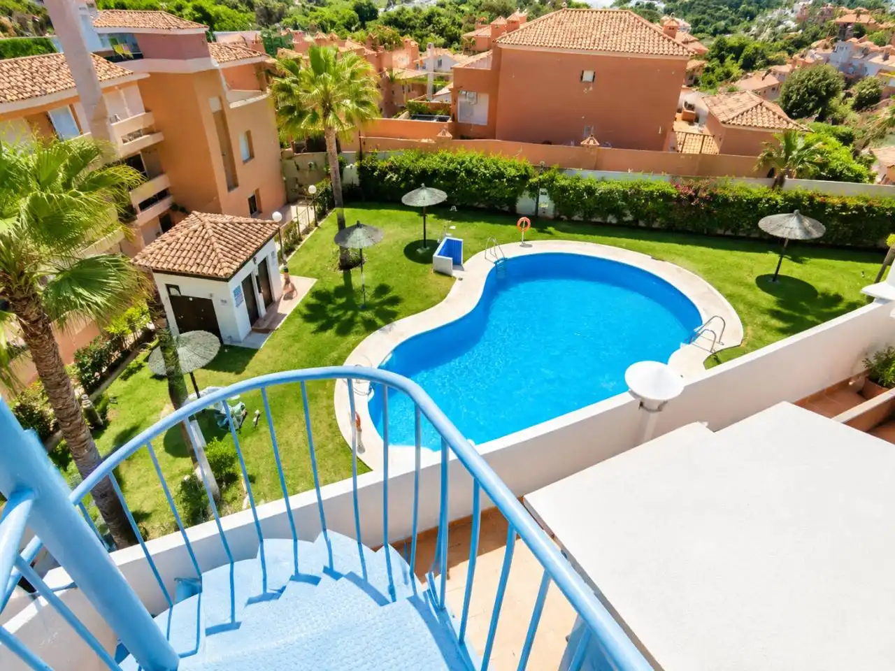 Swimming pool of Attic for sale in Playa Bahía Dorada