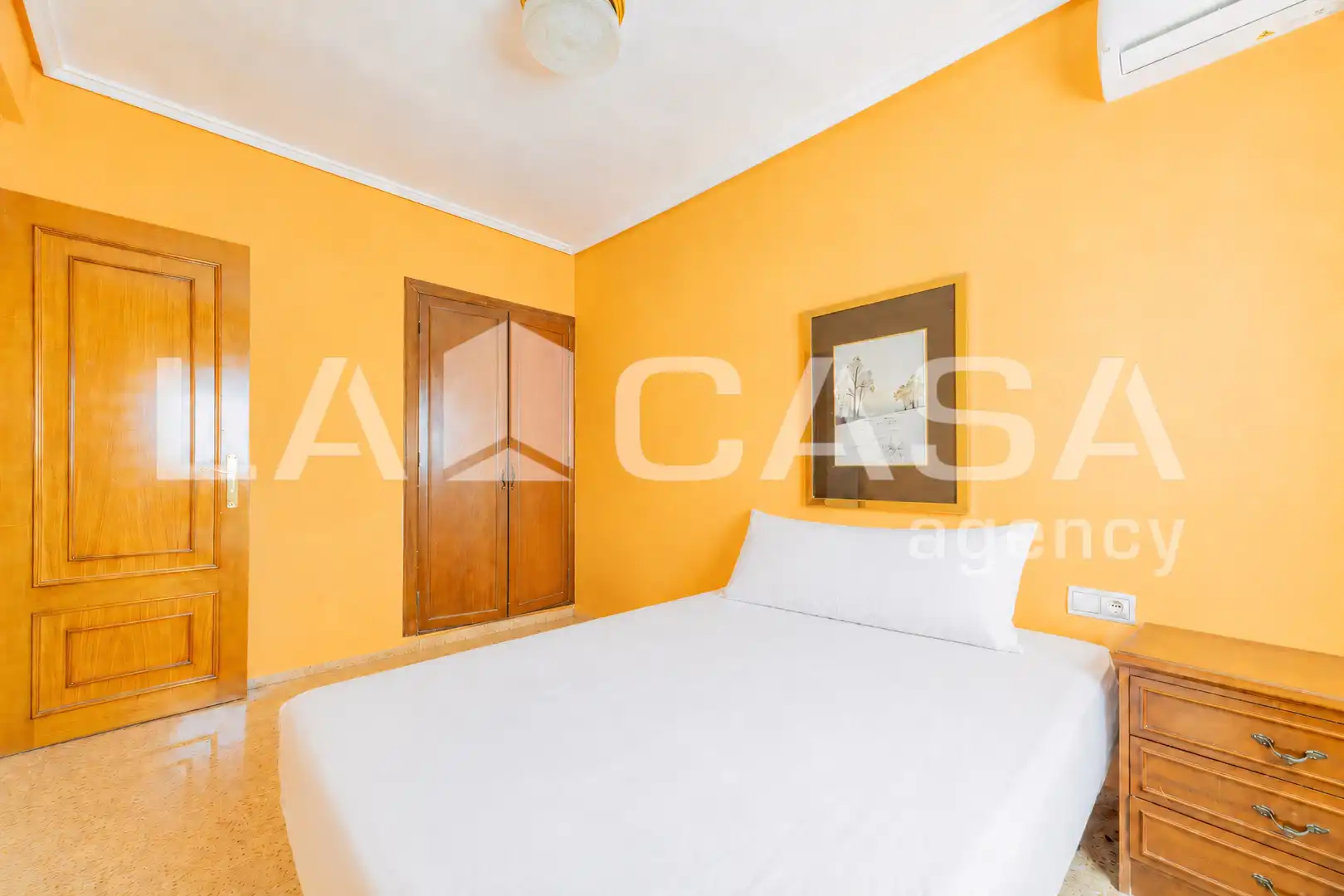 Habitación de Piso en venta en Valencia con Amueblado y Balcón