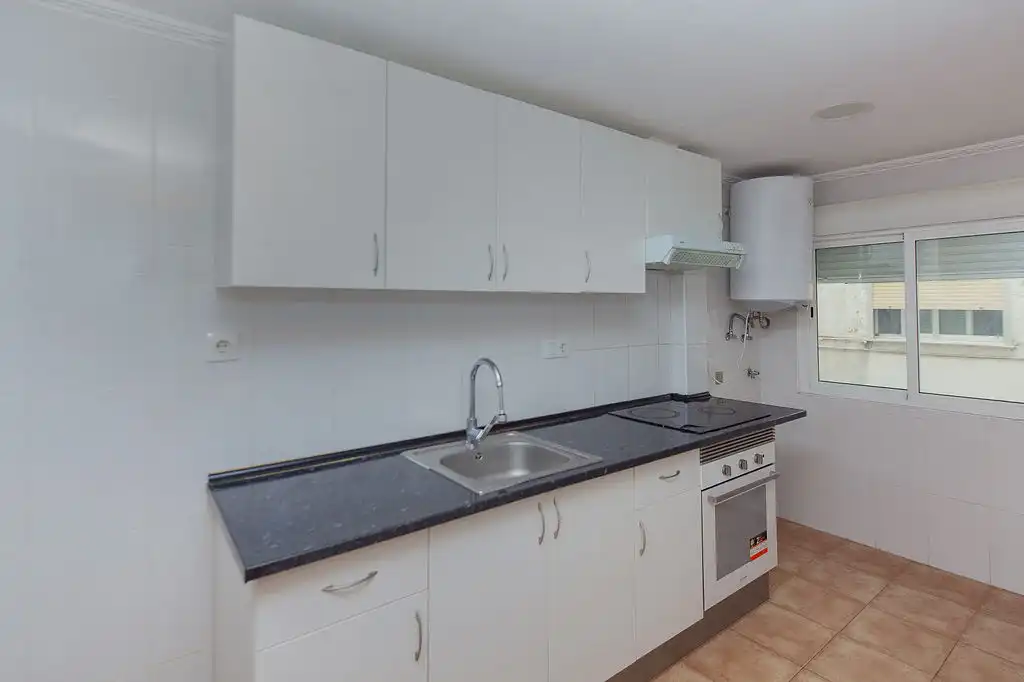 Kitchen of Flat for sale in Torrent