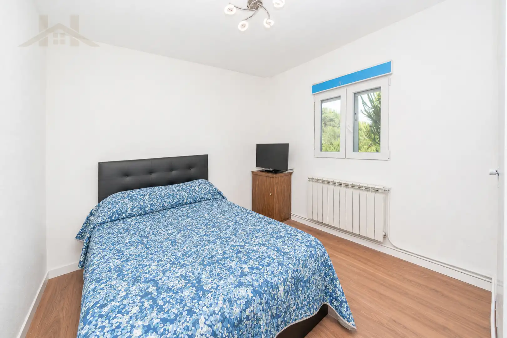 Habitación de Piso en venta en Guadarrama con Calefacción, Terraza y Piscina comunitaria