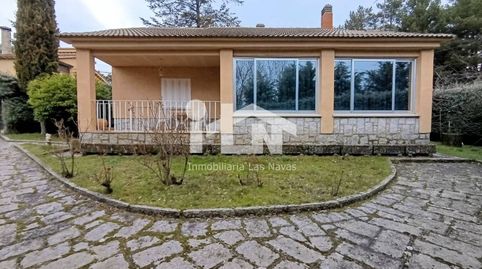 Foto 3 de Casa o xalet en venda a Calle Maralva, Peguerinos, Ávila