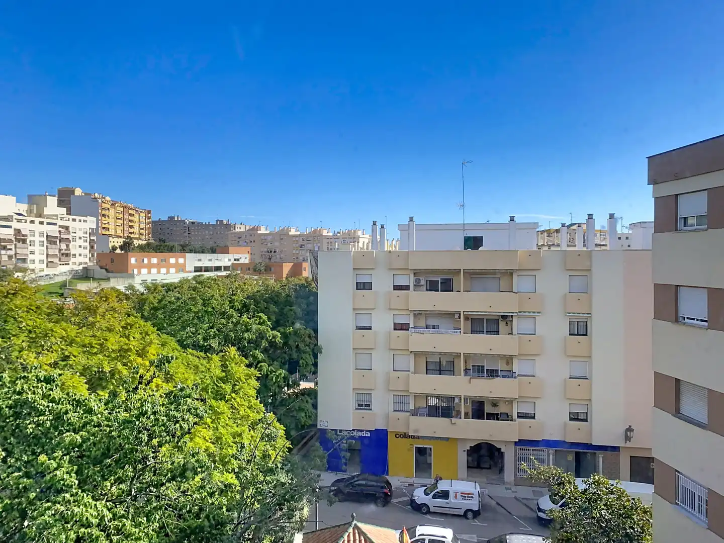 Apartament amb terrassa en venda a Estepona Pueblo, imagen 36