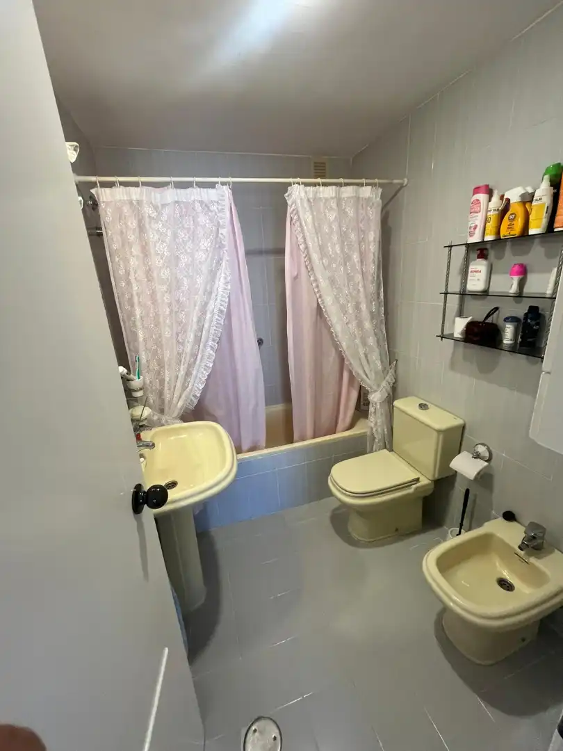 Badezimmer von Wohnung zur Miete in Almuñécar mit Terrasse, Schwimmbad und Möbliert