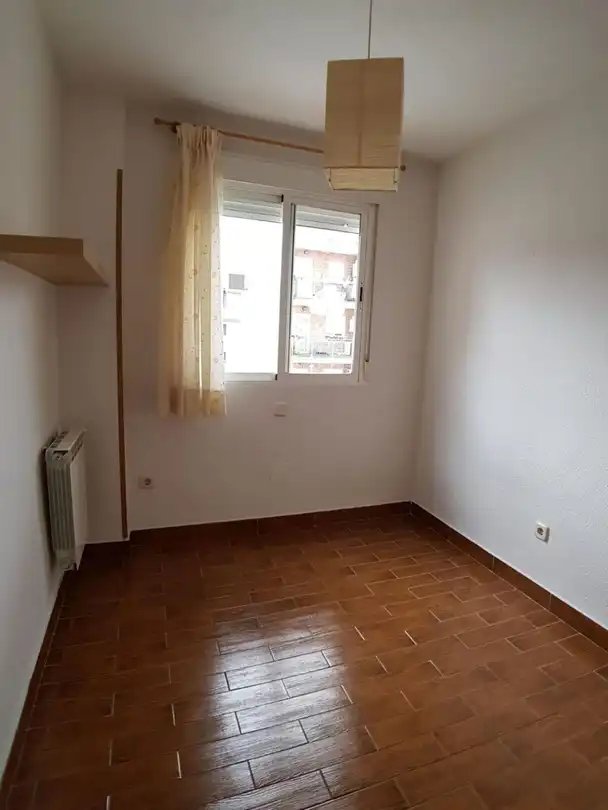 Schlafzimmer von Wohnung zur Miete in Madrid mit Heizung, Privatgarten und Terrasse