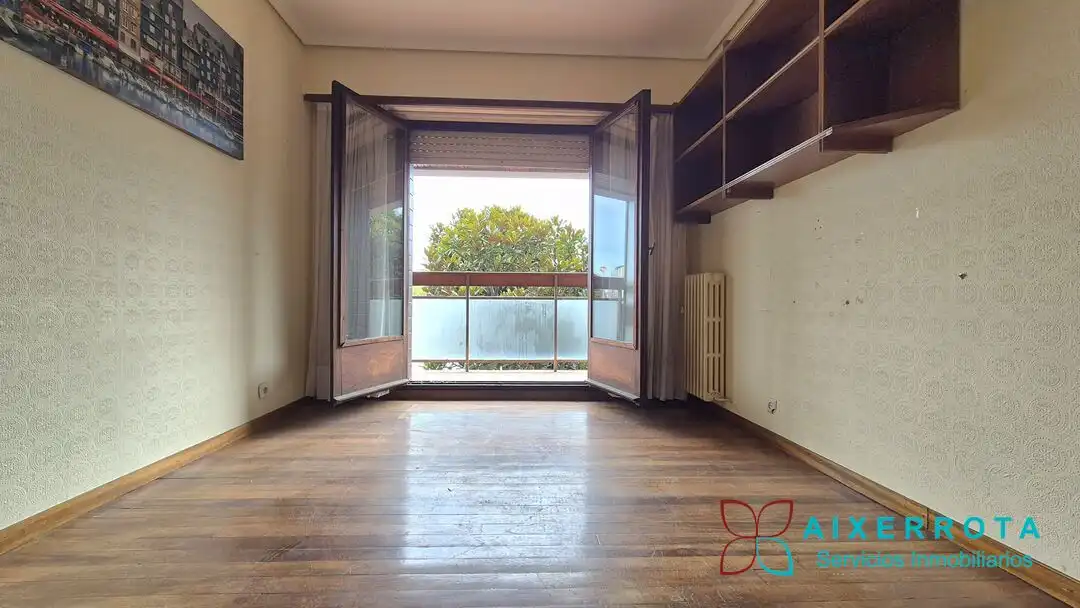 Sala de estar de Piso en venta en Getxo  con Calefacción, Terraza y Trastero