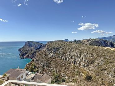 Villa mit Pool zum Verkauf in Cumbre del Sol