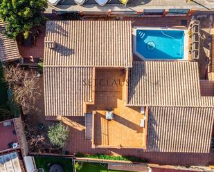 Vista exterior de Casa o xalet en venda en Premià de Mar amb Aire condicionat, Calefacció i Jardí privat