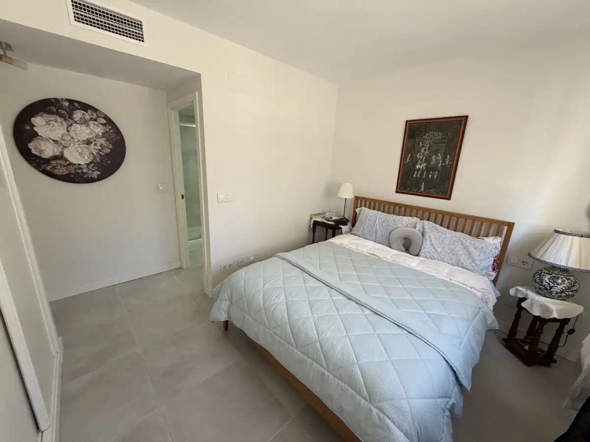 Apartamento con piscina en venta en Arroyo de la Miel, imagen 19