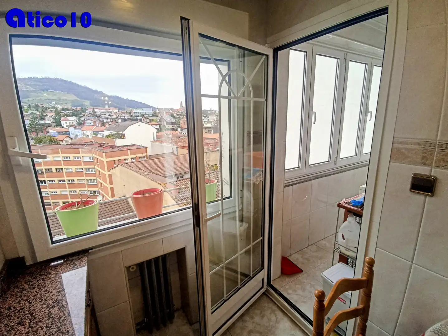 Habitación de Piso en venta en Oviedo  con Calefacción, Parquet y Terraza