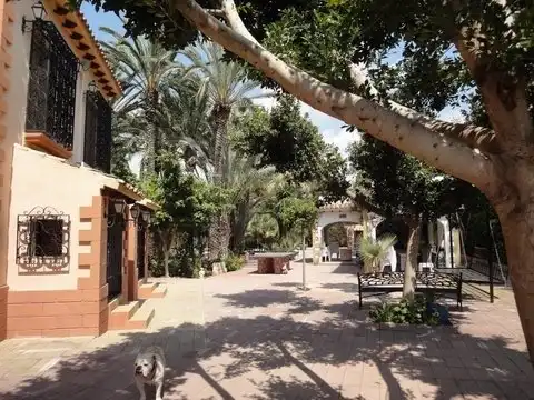 Exterior view of Houses for sale in San Vicente del Raspeig / Sant Vicent del Raspeig  with Air Conditioner, Heating and Terrace