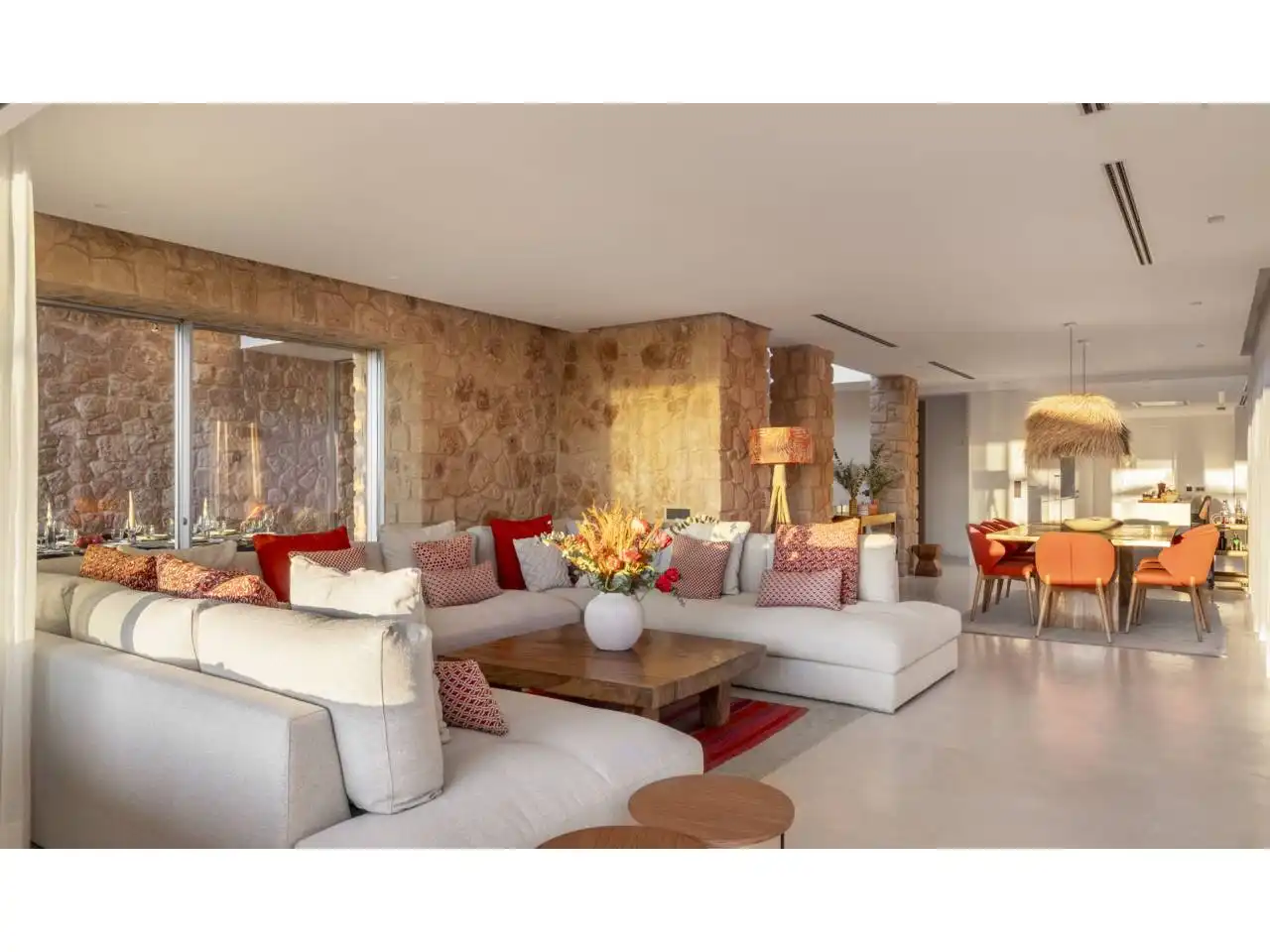 Sala d'estar de Casa o xalet en venda en Sant Josep de sa Talaia amb Aire condicionat, Calefacció i Jardí privat
