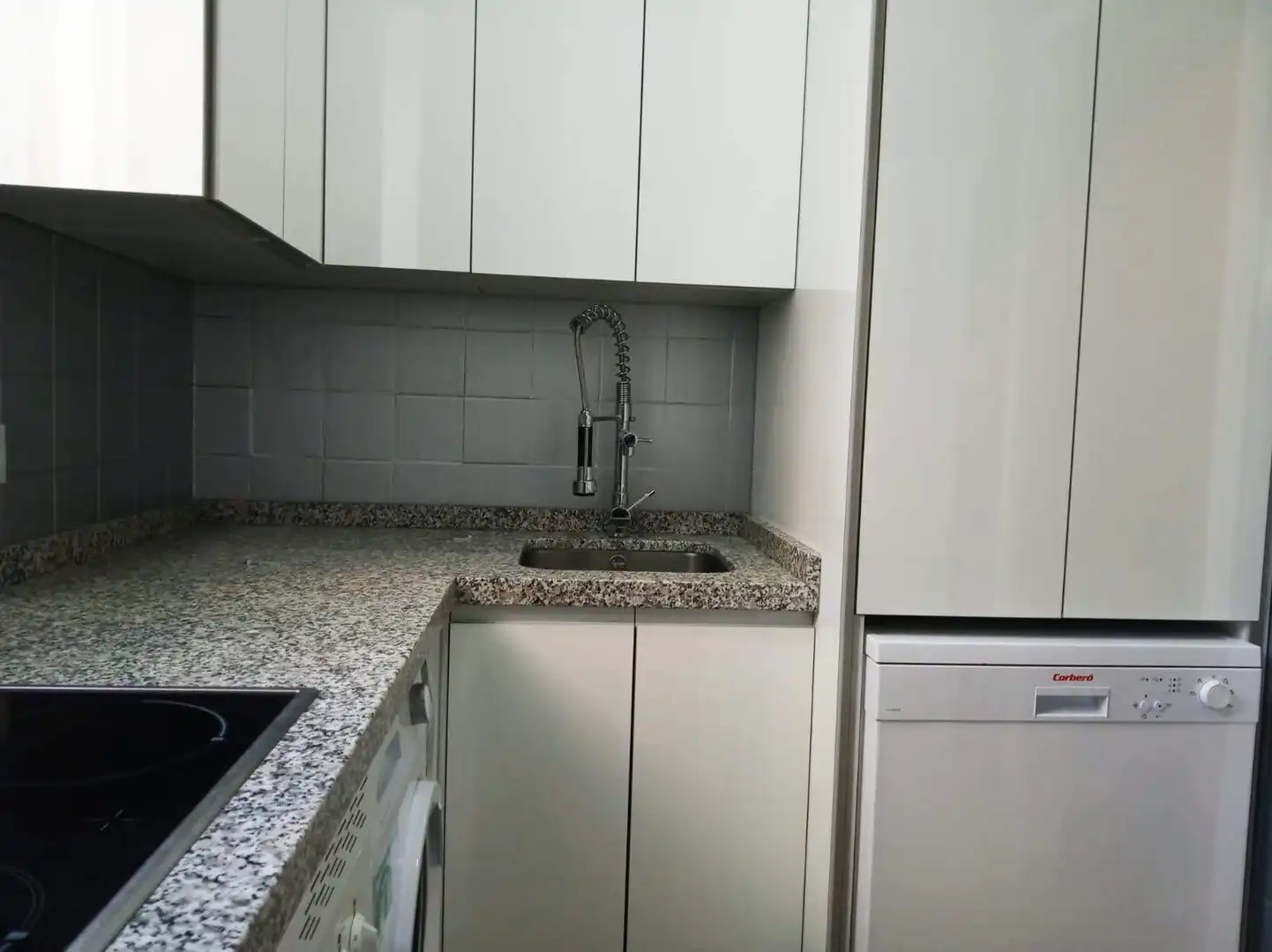 Cocina de Piso de alquiler en Córdoba con Aire acondicionado y Calefacción