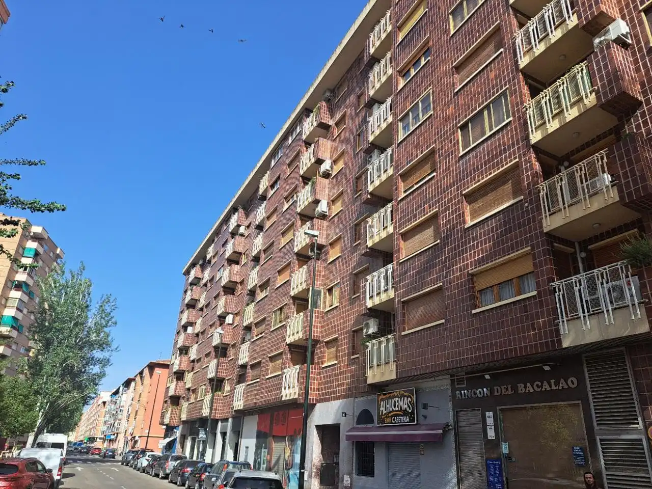 Vista exterior de Piso en venta en Zaragoza con Aire acondicionado, Calefacción y Parquet