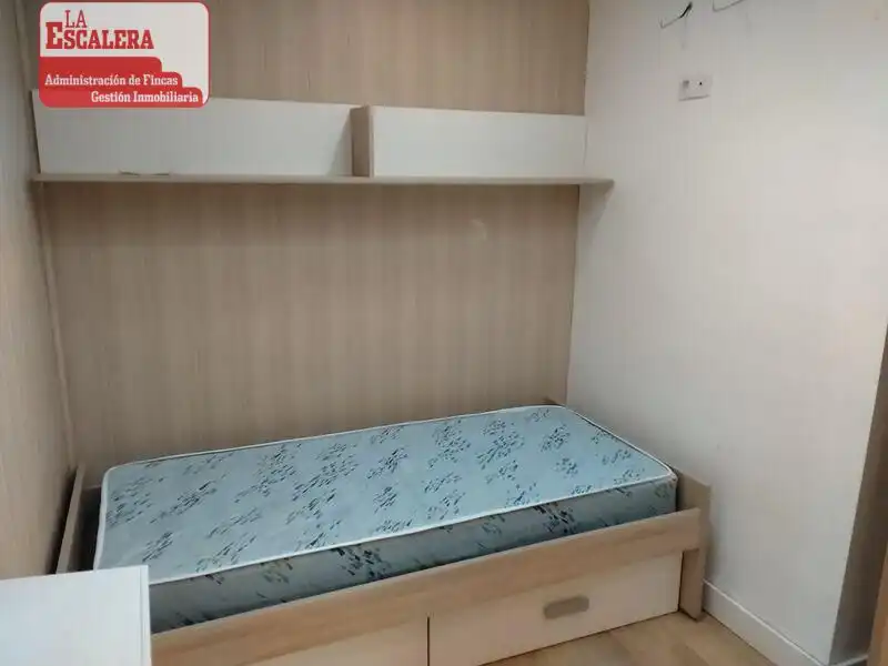 Habitación de Casa adosada en venta en Ibi