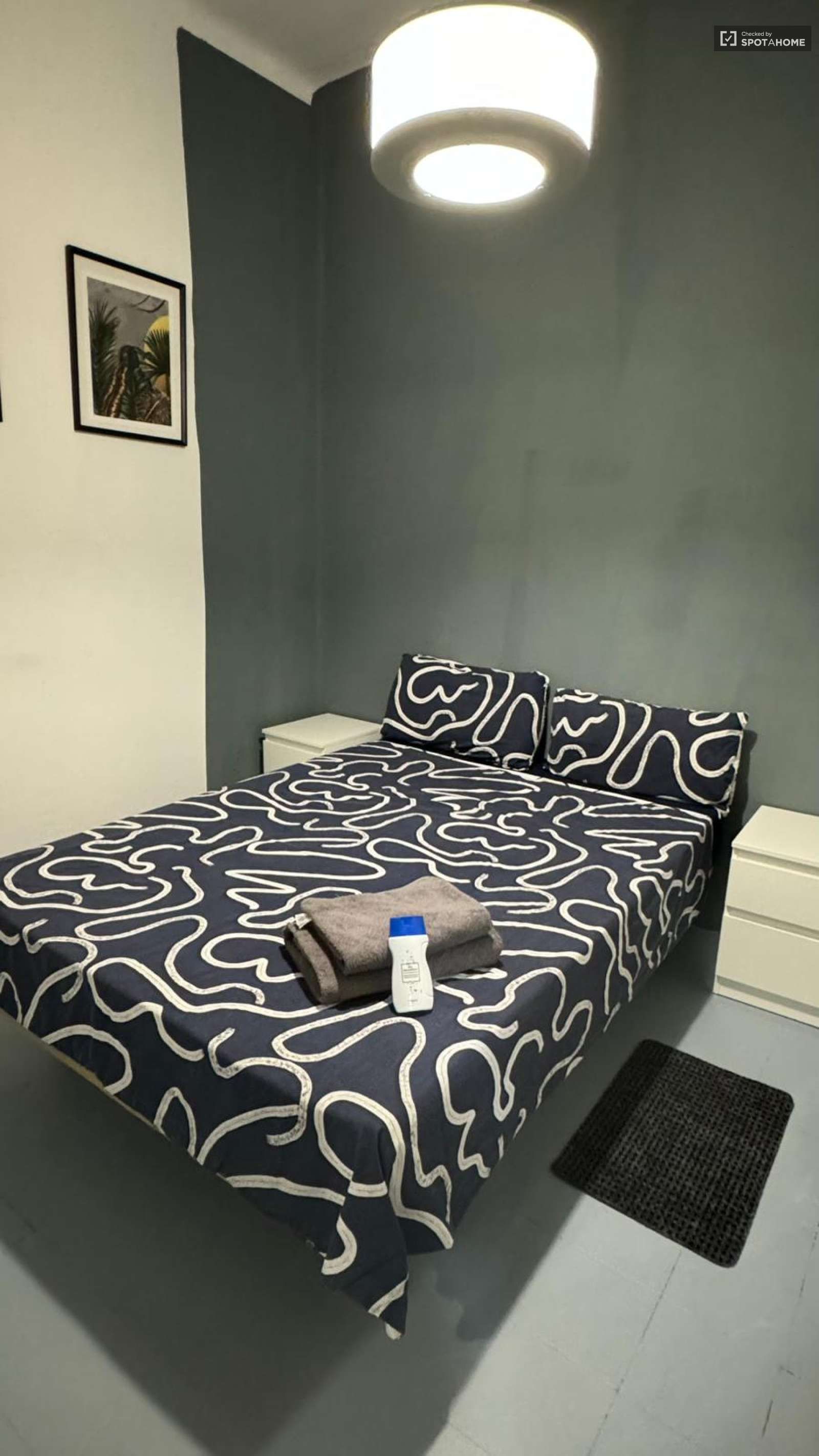 Flat to share in La Nova Esquerra de l'Eixample