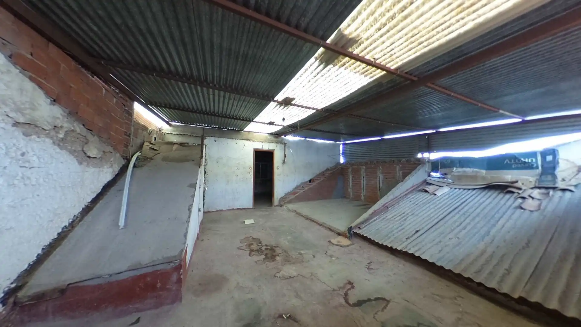 Casa adosada en venda en Quintanar de la Orden