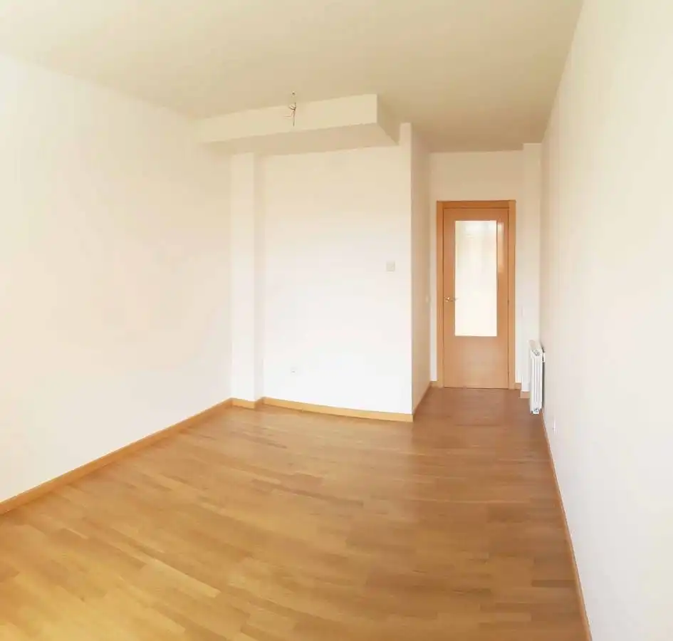 Bedroom of Apartments for sale in Tordesillas  with Heating, Parquet flooring and Storage room