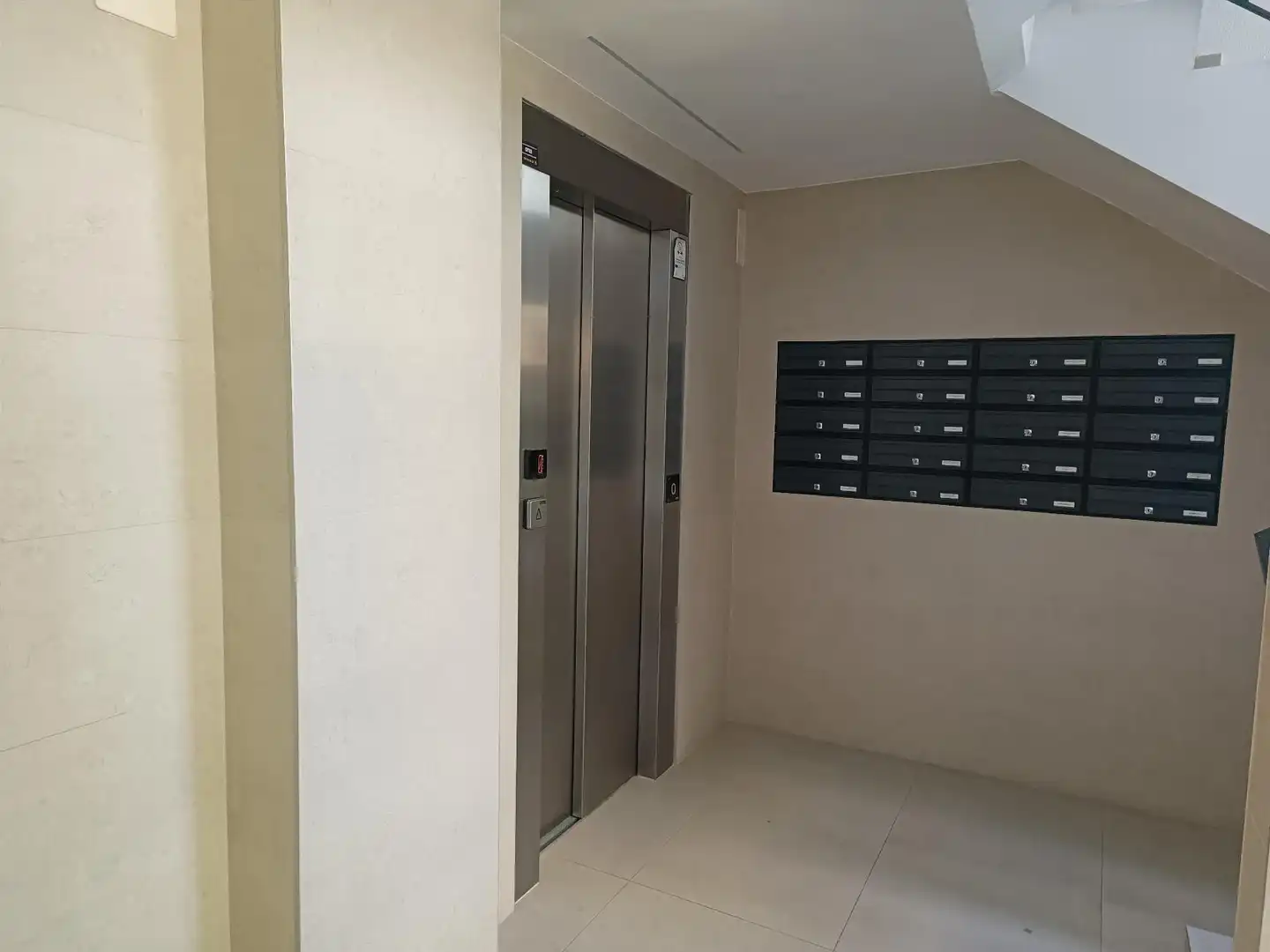 Piso con terraza en venta en Este, imagen 12