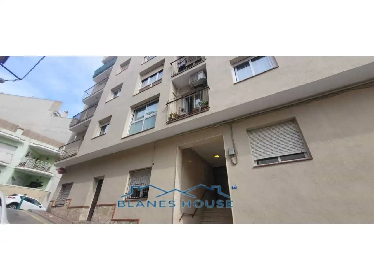 Vista exterior de Piso en venta en Blanes