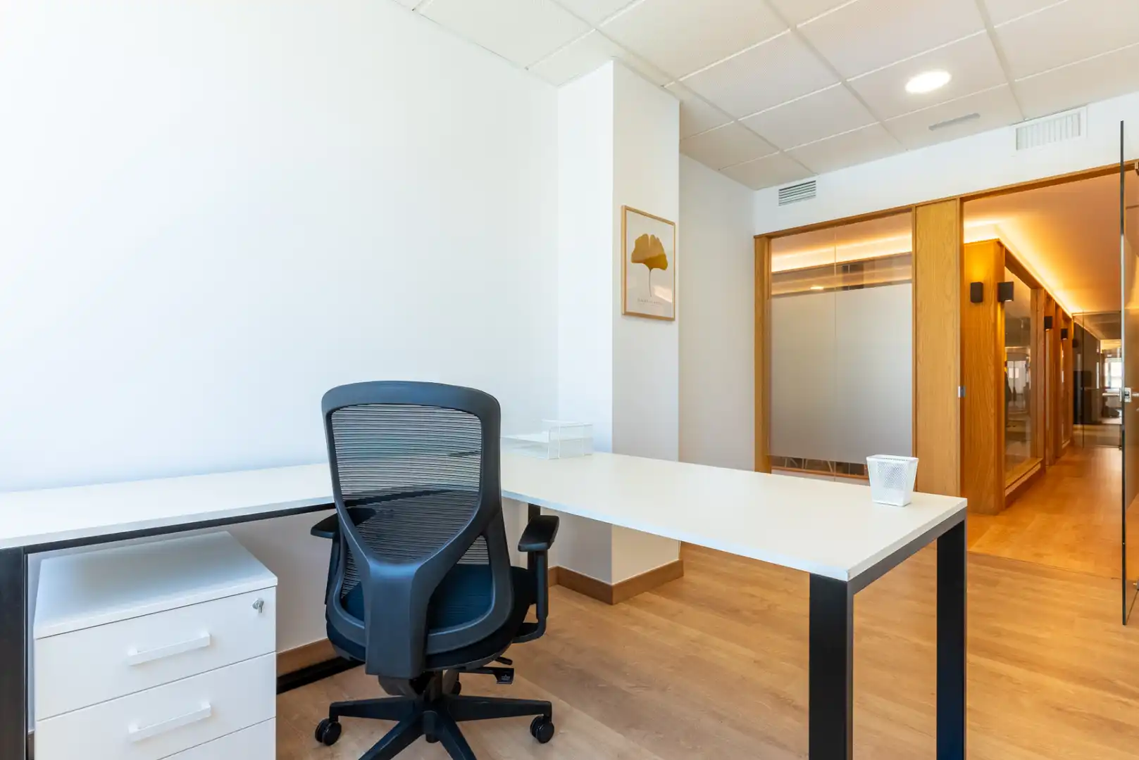 Office for rent in Málaga  with Air Conditioner, Heating and Furnished