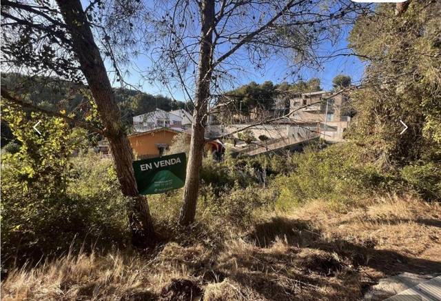 Terreno residencial en Venta en Carrer Violeta en Valldemar - Montmar