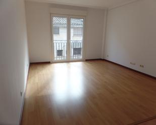 Living room of Apartment for sale in Calahorra  with Heating, Parquet flooring and Storage room