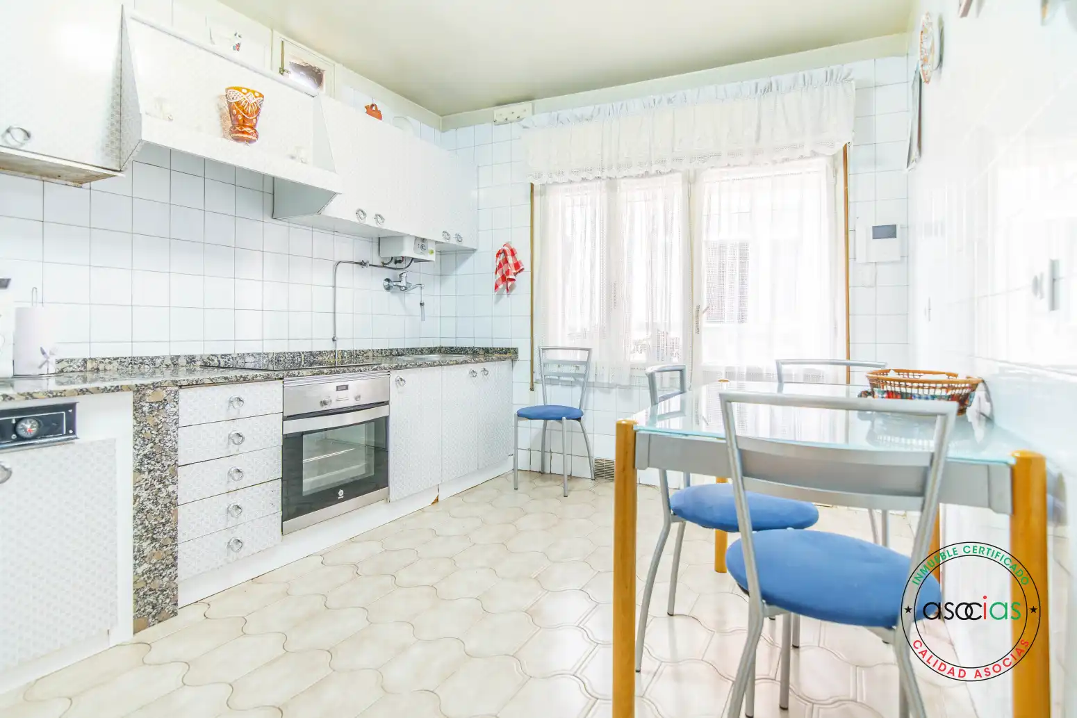 Kitchen of Flat for sale in Nava  with Heating and Balcony