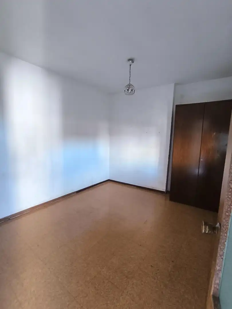 Habitación de Casa o chalet en venta en Santiago de Compostela  con Alarma