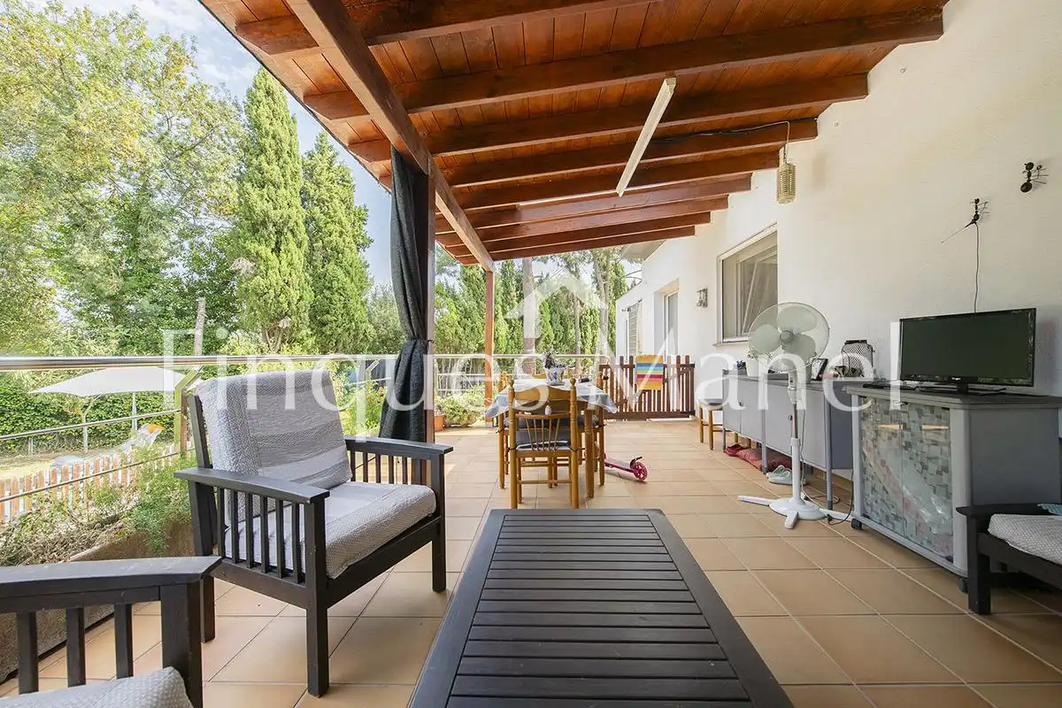 Houses for sale in Carreteta de Banyoles, Fontcoberta