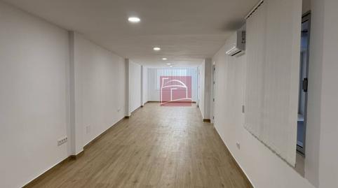 Foto 2 de Oficina en venta en Villanueva de la Serena, Badajoz