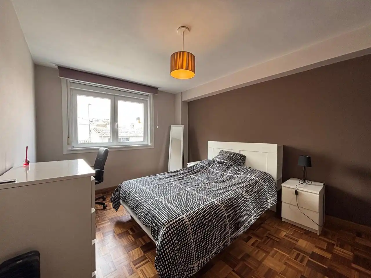 Schlafzimmer von Wohnung zur Miete in A Coruña Capital  mit Heizung