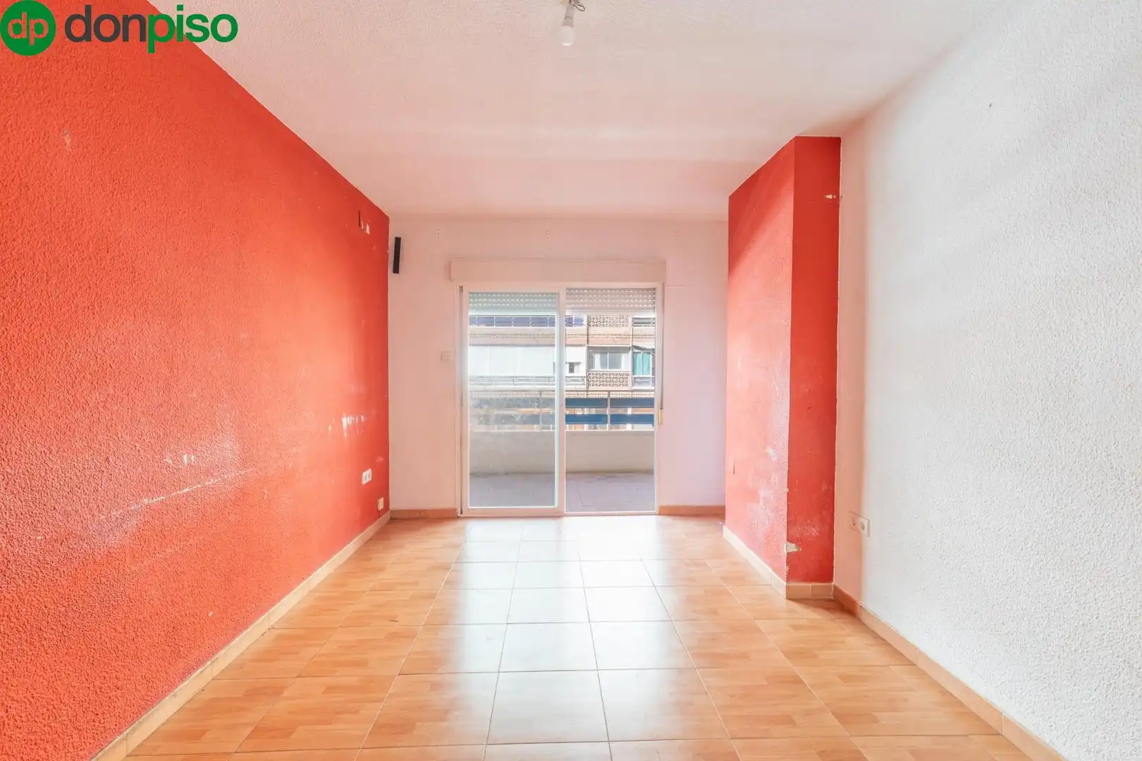 Piso en venta en Calle ALMUÑECAR, 4, Barrio de Zaidín